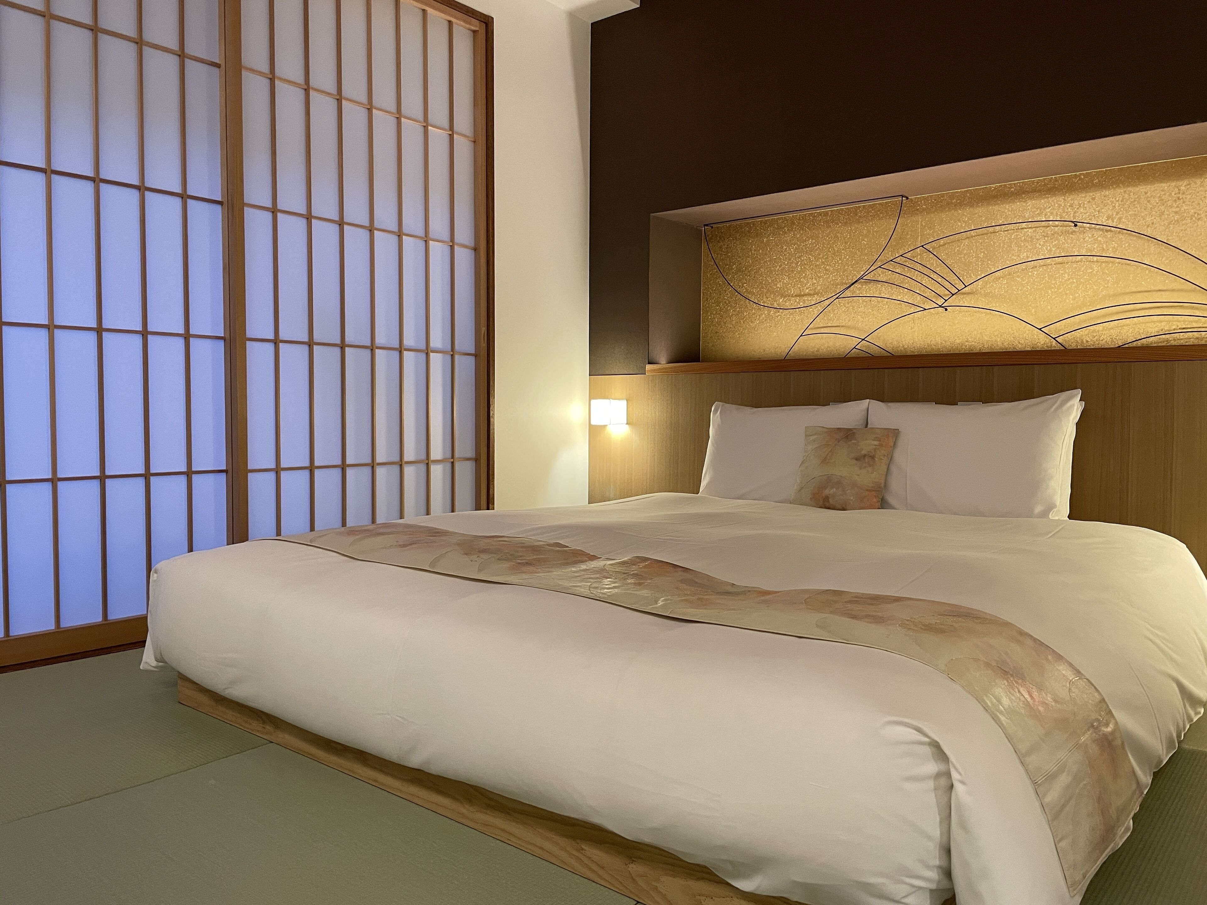 comfort garden room, non smoking | 1 bedroom, hypo-allergenic bedding, tempur-pedic beds, free minibar