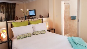 Standaard cottage, 1 tweepersoonsbed | 1 slaapkamer, een bureau, gratis wifi