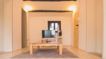 Villa | Living room | Flat-screen TV