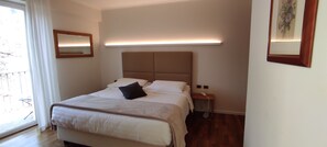 Double Room | Premium bedding, minibar, in-room safe, desk