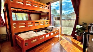 Private House | Desk, blackout drapes, iron/ironing board, free WiFi