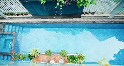 5 Bedrooms Pool Villa w Karaoke