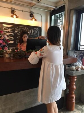 Lobby - Salee Hostel (Chiang Mai)