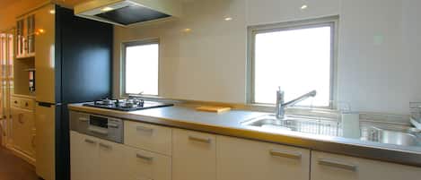 Family Room, Non Smoking, Annex Building | Private kitchen | Electric kettle