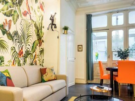 Superior Duplex, Private Bathroom | Living area