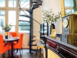 Superior Duplex, Private Bathroom | Living area