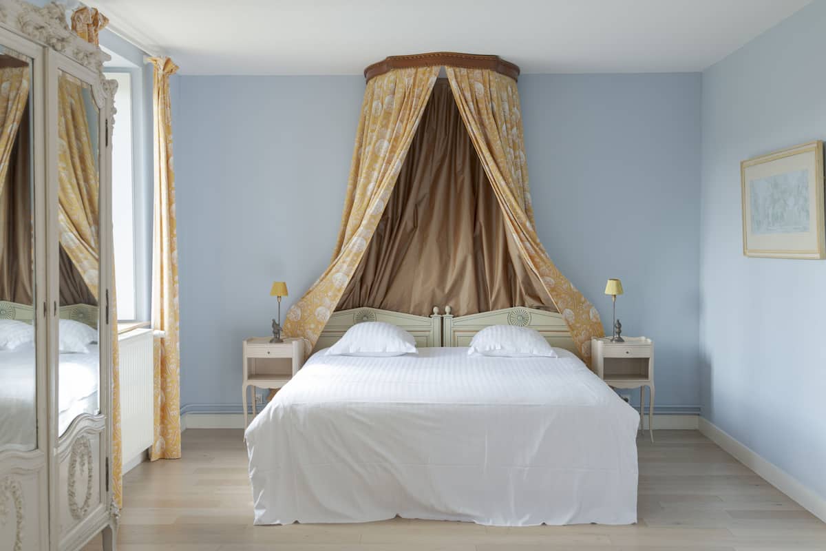 5 habitaciones, ropa de cama de alta calidad y decoración personalizada