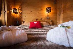 1 bedroom, premium bedding, desk, blackout drapes - L'Oxygene (Les Avanchers-Valmorel)