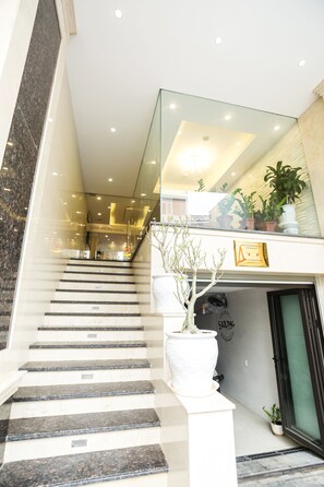 Front of property - Dana Sailing Hotel (Da Nang)