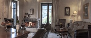 Deluxe Villa (1 bath) | Minibar, soundproofing, free WiFi, bed sheets