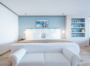 Suite Deluxe, vue mer | 1 chambre, literie de qualité supérieure, minibar
