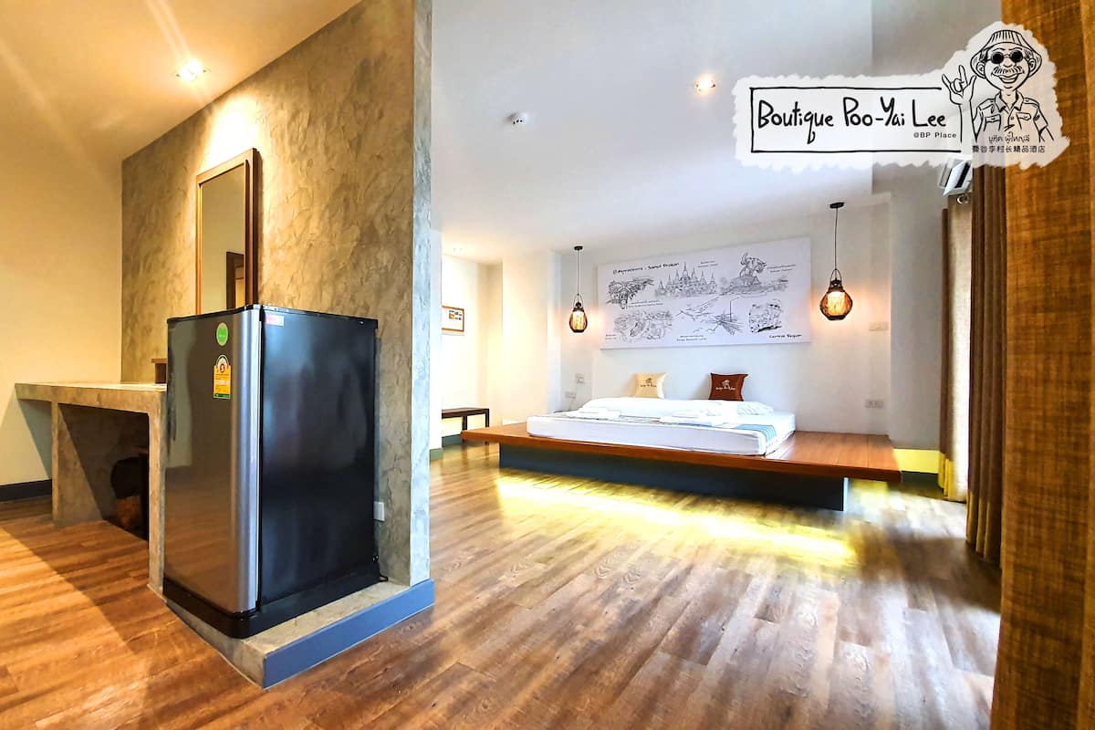 Mini Suite Room | Een bureau, verduisterende gordijnen, gratis wifi, beddengoed