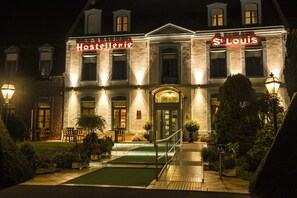 Front of property – evening/night