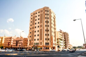 Front of property - Al Misrea Tower (Manama)