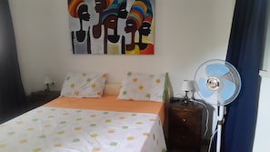 2 habitaciones, decoración personalizada y muebles diferentes 