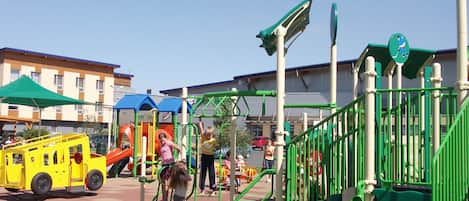 Children's play area - outdoor