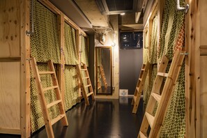 Felles sovesal, kun for kvinner | Safe på rommet og wi-fi (inkludert)