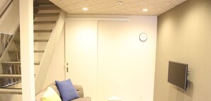 하우스 (Botan) | 거실 | 평면 TV