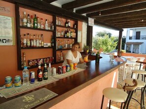 Poolbar