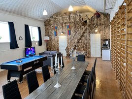 Extra Big Two-Bedroom Apartment with 2 lofts and with Private Bathroom and Kitchenette | Zona de estar