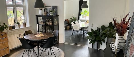 Principal´s residence - 300 m2 deluxe apartment | 1 camera, minibar, con stile personalizzato, postazione laptop