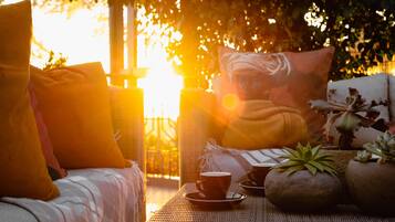 ์ผ์ธ ์๋น