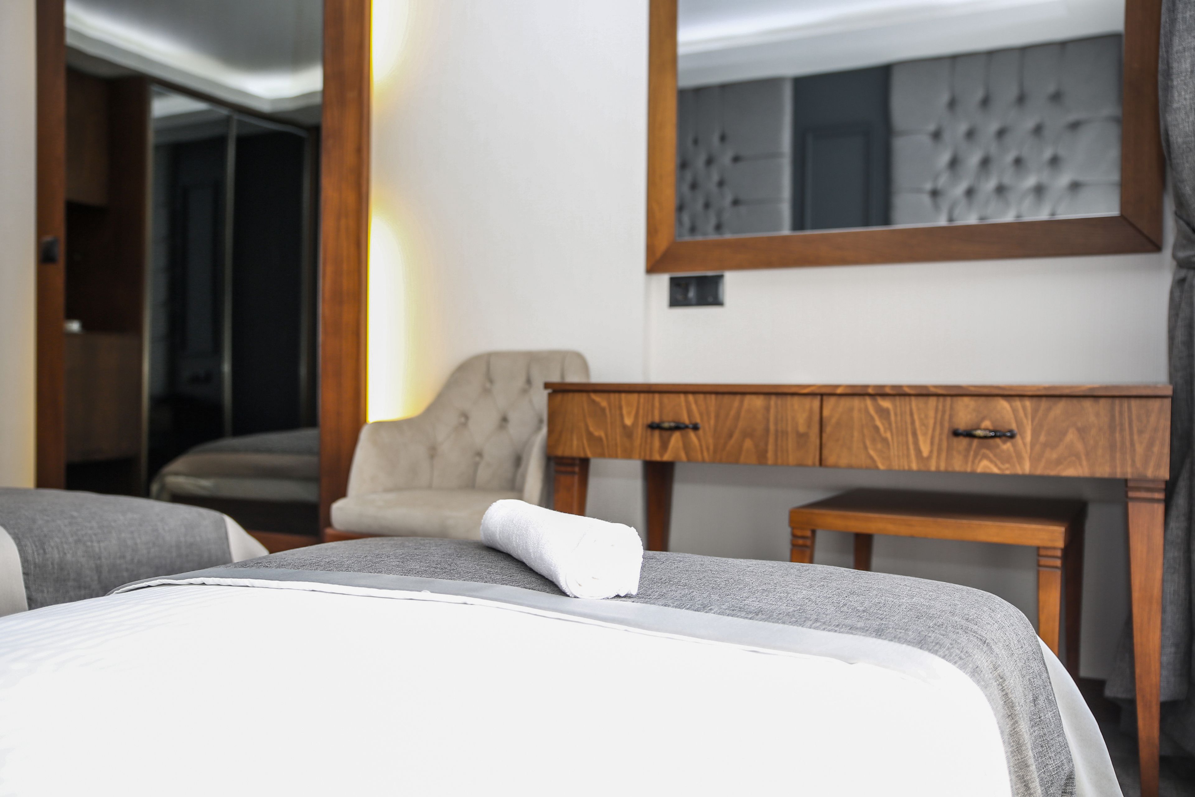 Photo - New Gate Hotel