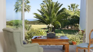 Villa, 3 Bedrooms | Living area | Flat-screen TV