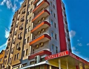 Mặt tiền nơi lưu trú