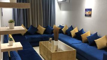 Departamento Elite, 2 habitaciones, cocina | Salón ejecutivo