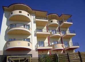 Exterior - Hotel Metropole (Dio-Olympos)