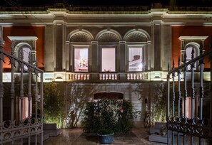 Bagian depan properti