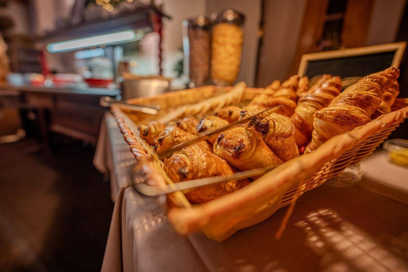 daily buffet breakfast (eur 12 per person)