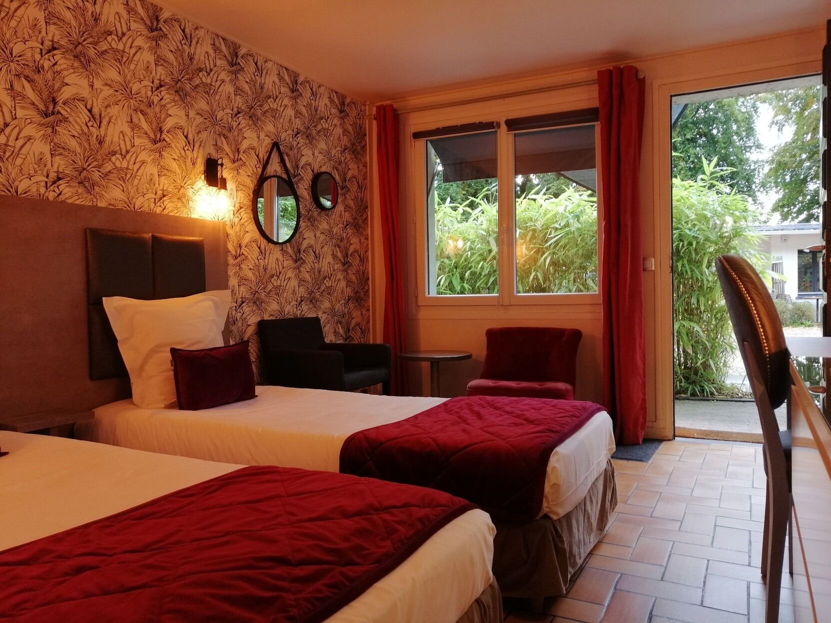 Individually decorated, desk, free WiFi, bed sheets