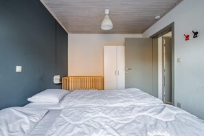 Villa Comfort, 5 camere da letto | 5 camere, copriletto in piuma, tende oscuranti, ferro/asse da stiro