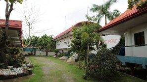 View from property - Nipa Hut Resort (San Leonardo)