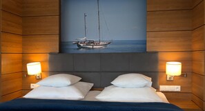 Premium bedding, minibar, in-room safe, desk - Hotel SKAL (Ustronie Morskie)