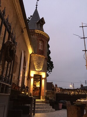 Property entrance - Boutique Hotel B&B Fleurie (Saint-Amand-Montrond)