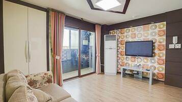 Living area | LCD TV