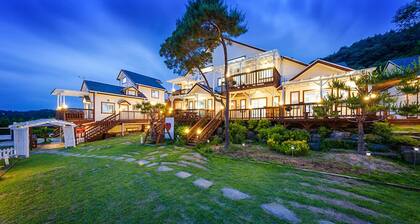 Hoengseong Hello412 Pension