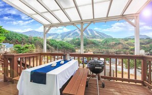 A-2 (Spa) | Balcony view