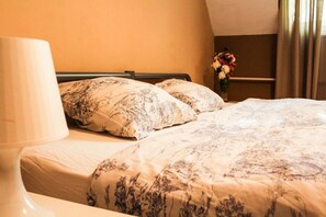 Basic-Zweibettzimmer, Gemeinschaftsbad