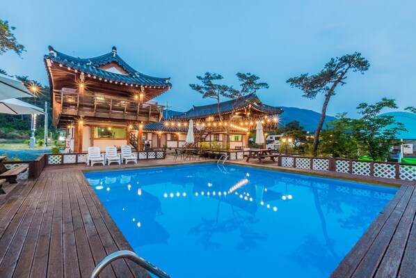 Seasonal outdoor pool