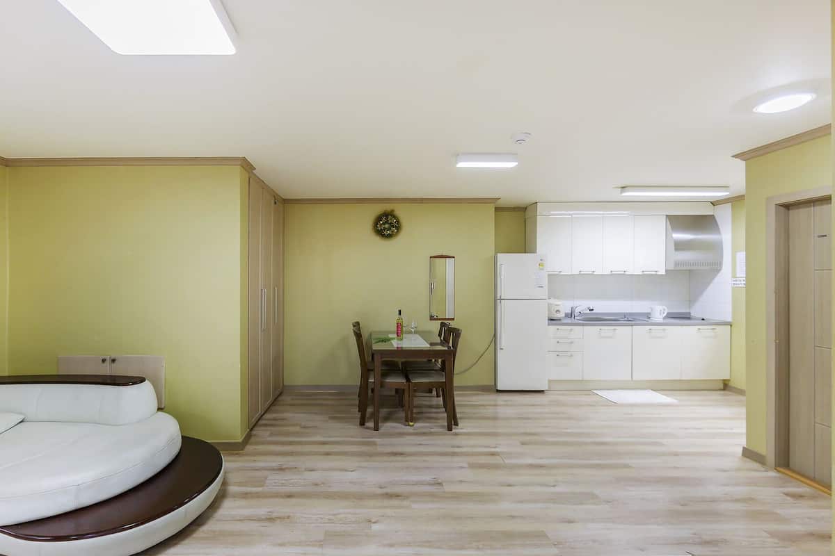 Estudio (Bex Plant) | 1 habitación y wifi gratis