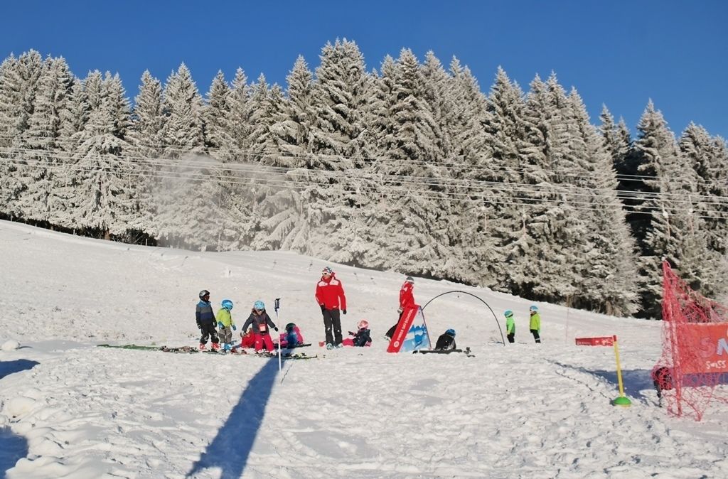 雪地及滑雪運動
