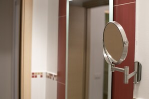 Doppelzimmer (FLORIO) | Badezimmer