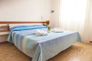 Standard Double or Twin Room | Desk, cribs/infant beds, free WiFi - Hotel San Francisco (Ravenna)