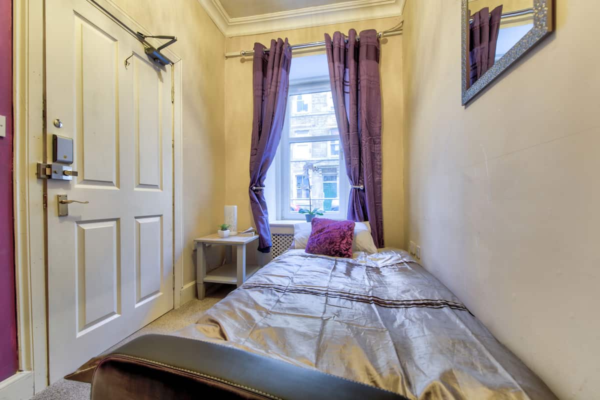 Single Room, Shared Bathroom, Ground Floor
