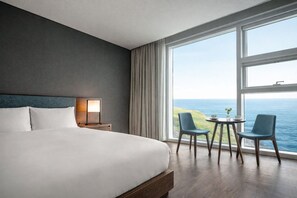 Cofres nos quartos, cortinas blackout