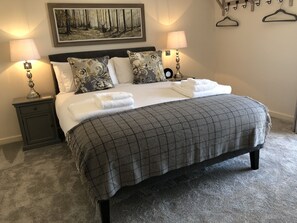 Cottage Eksklusif, 3 kamar tidur | 3 kamar tidur, meja kerja, dan setrika/meja setrika